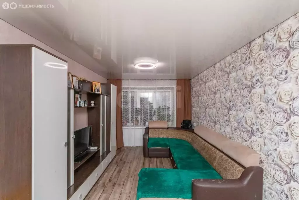 3-комнатная квартира: Ишим, Большая улица, 165 (56.3 м) - Фото 2