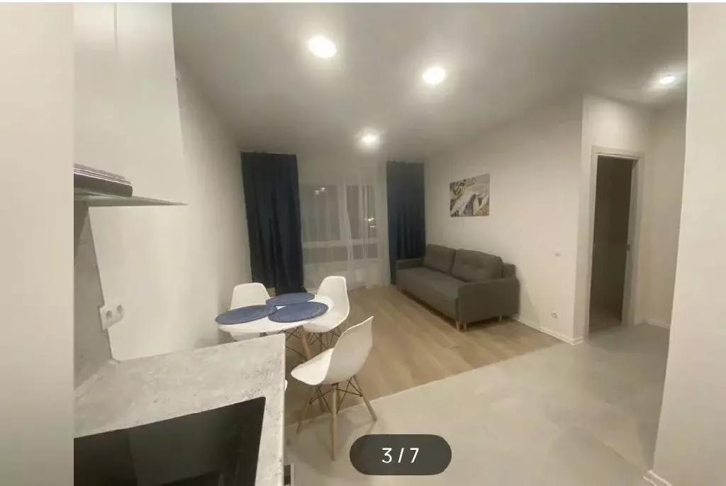 Продается 2-комнатная квартира - Фото 1