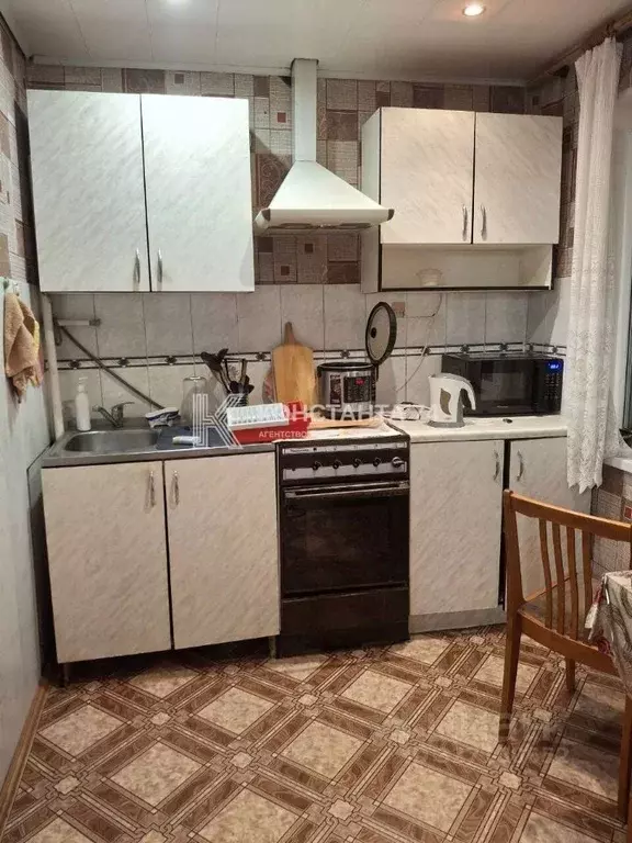 2-к кв. Челябинская область, Челябинск Социалистическая ул., 62А (48.0 ... - Фото 1