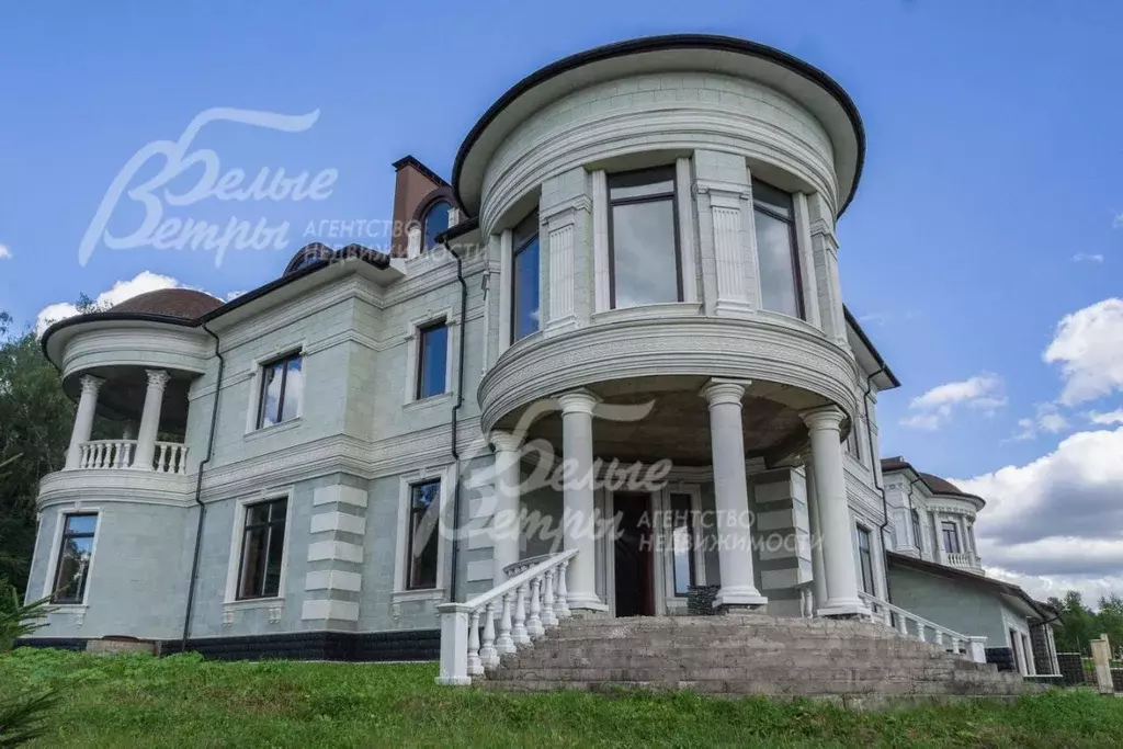Дом в Москва Краснопахорское поселение, № 151 кв-л,  (860 м) - Фото 1