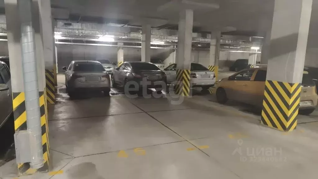 Гараж в Санкт-Петербург просп. Ветеранов, 171к5 (13 м) - Фото 0