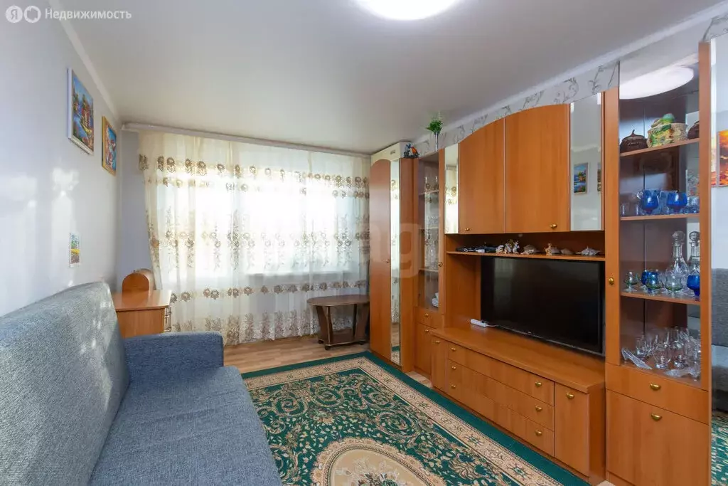 2-комнатная квартира: Тюмень, улица Домостроителей, 18 (50.2 м) - Фото 2