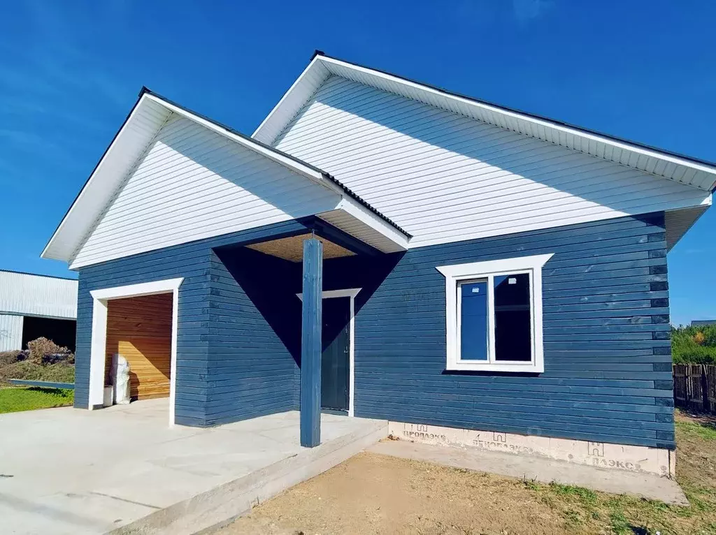 Дом в Иркутская область, Иркутский муниципальный округ, д. Куда пер. ... - Фото 1