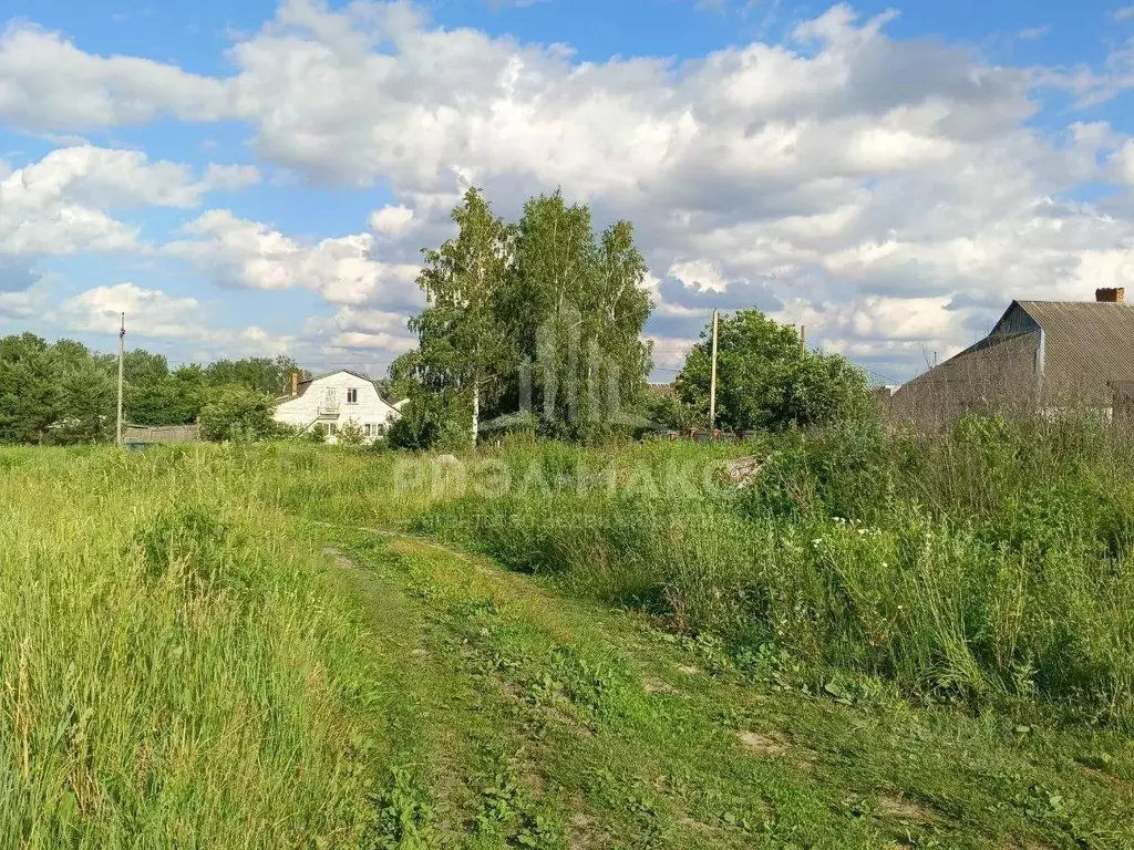 Участок в Брянская область, Брянский район, с. Глинищево ул. Связистов ... - Фото 0