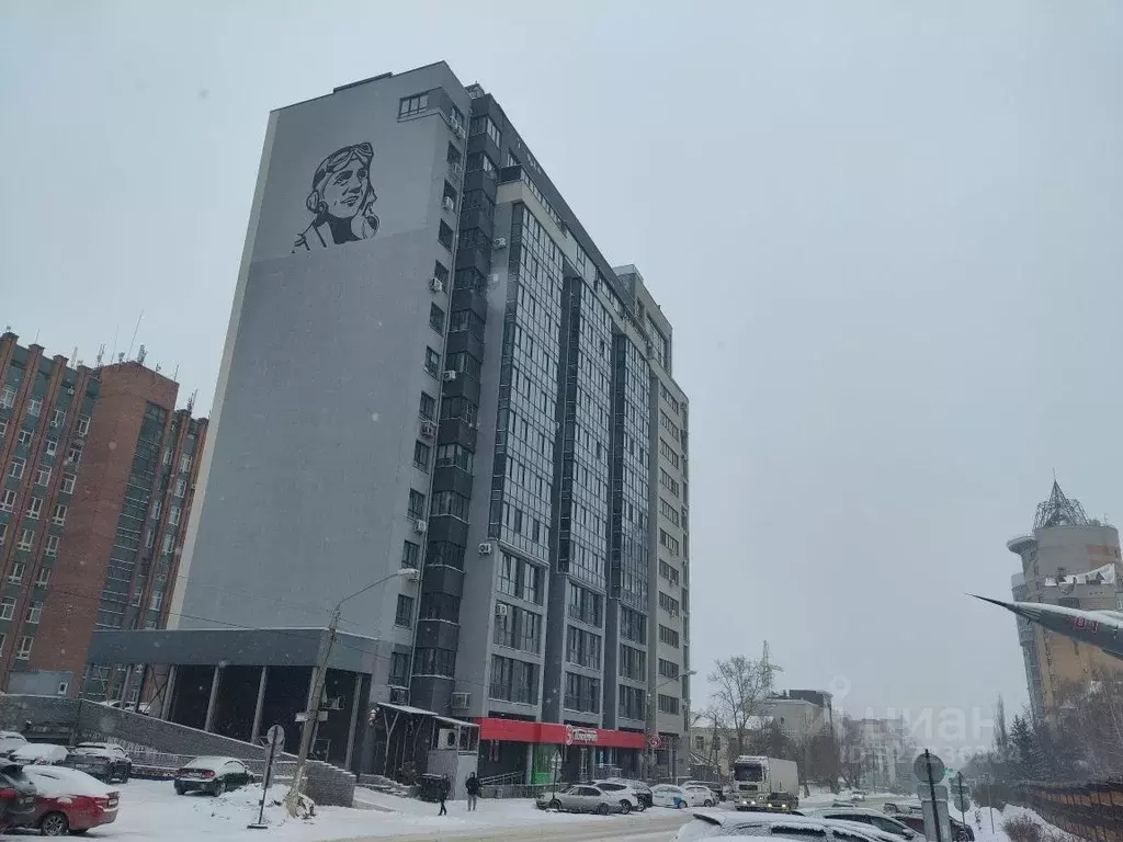 2-к кв. Алтайский край, Барнаул Комсомольский просп., 80Е (60.0 м) - Фото 1