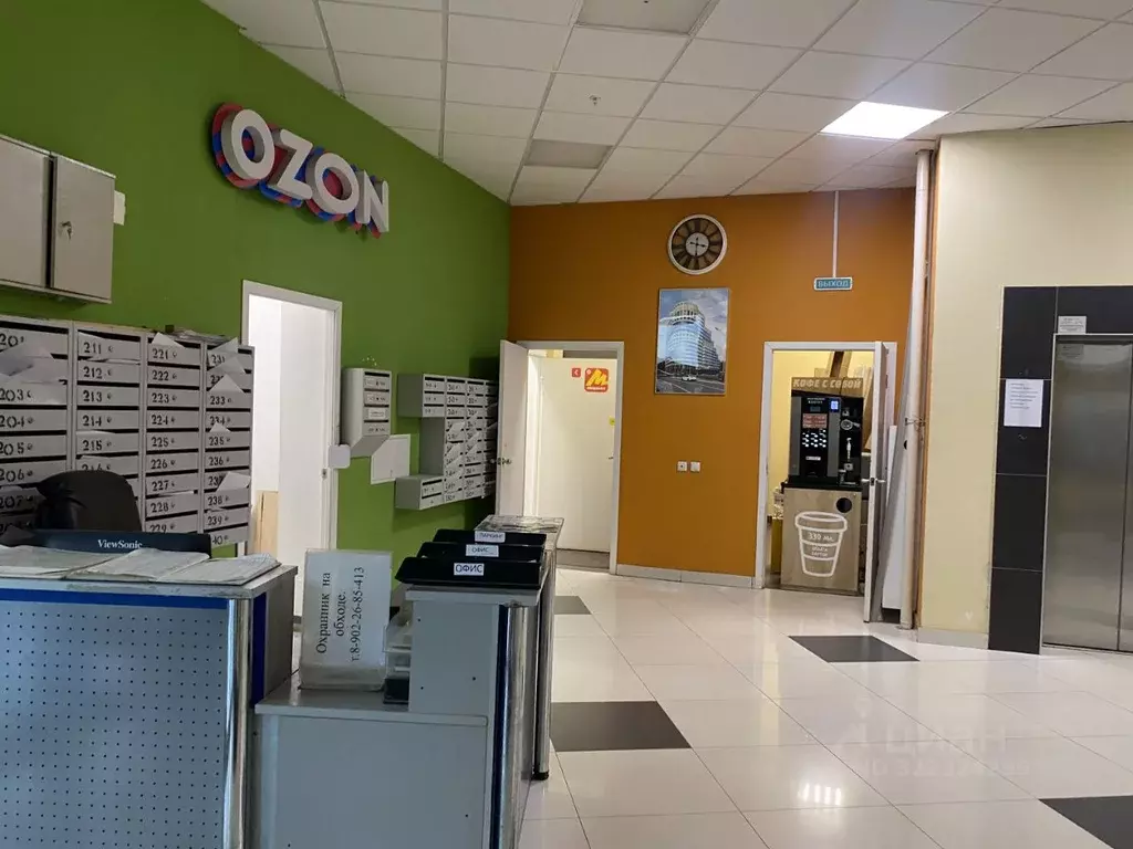 Помещение свободного назначения в Свердловская область, Екатеринбург ... - Фото 1