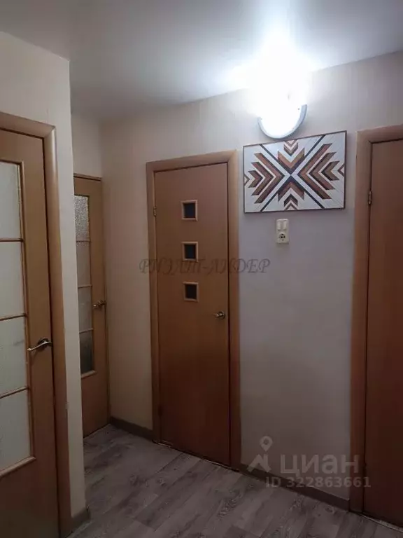 3-к кв. Алтай, Горно-Алтайск ул. Ушакова, 7 (67.0 м) - Фото 2