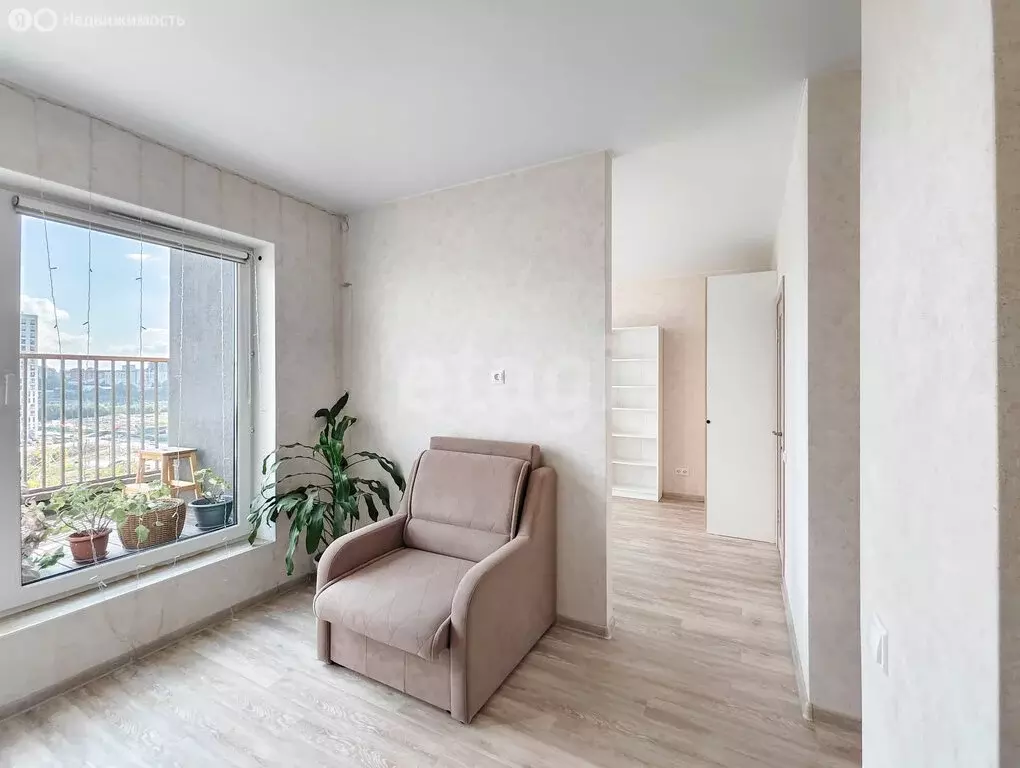 1-комнатная квартира: Тюмень, улица Газовиков, 40 (32 м) - Фото 2