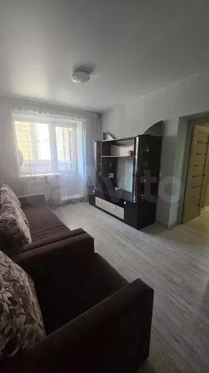 2-к. квартира, 55 м, 2/5 эт. - Фото 1
