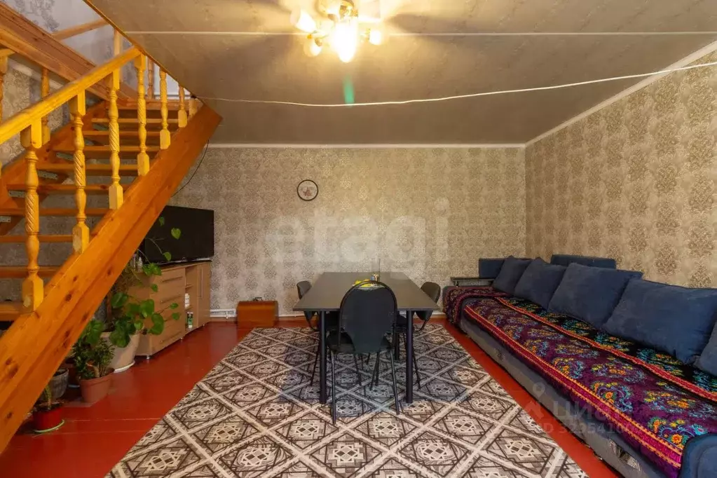 Дом в Красноярский край, Красноярск Рейдовая ул., 27А/633 (139 м) - Фото 1