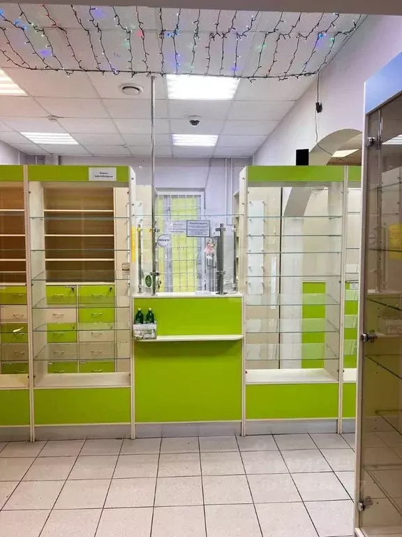 Торговая площадь в Москва ул. Маршала Савицкого, 32 (50 м) - Фото 2