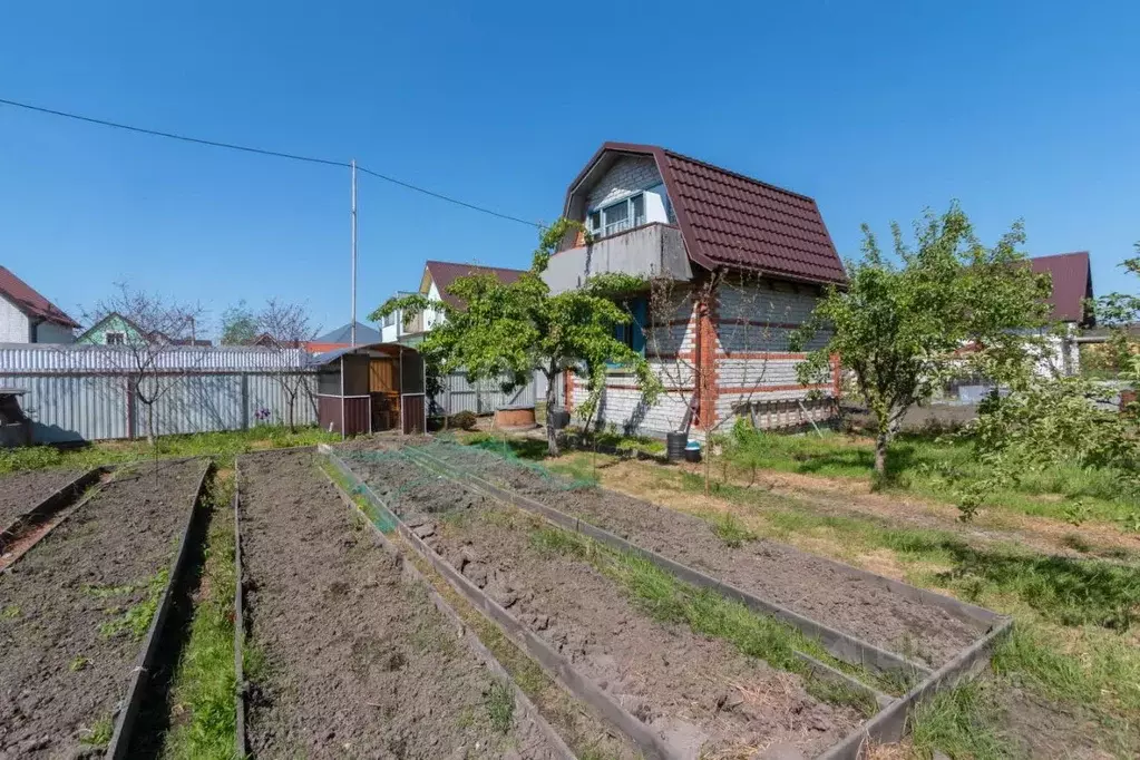 Дом в Калининградская область, Калининград ул. Аллея Смелых (49 м) - Фото 0