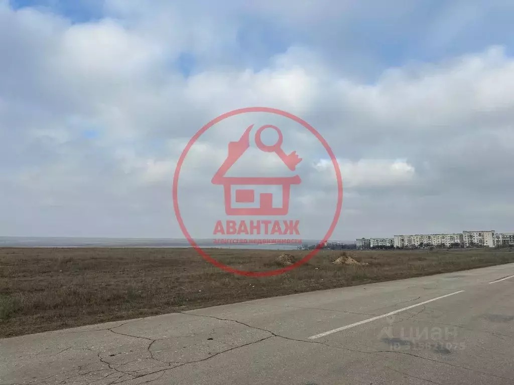 Участок в Крым, Евпатория городской округ, Новоозерное пгт  (6.0 сот.) - Фото 0