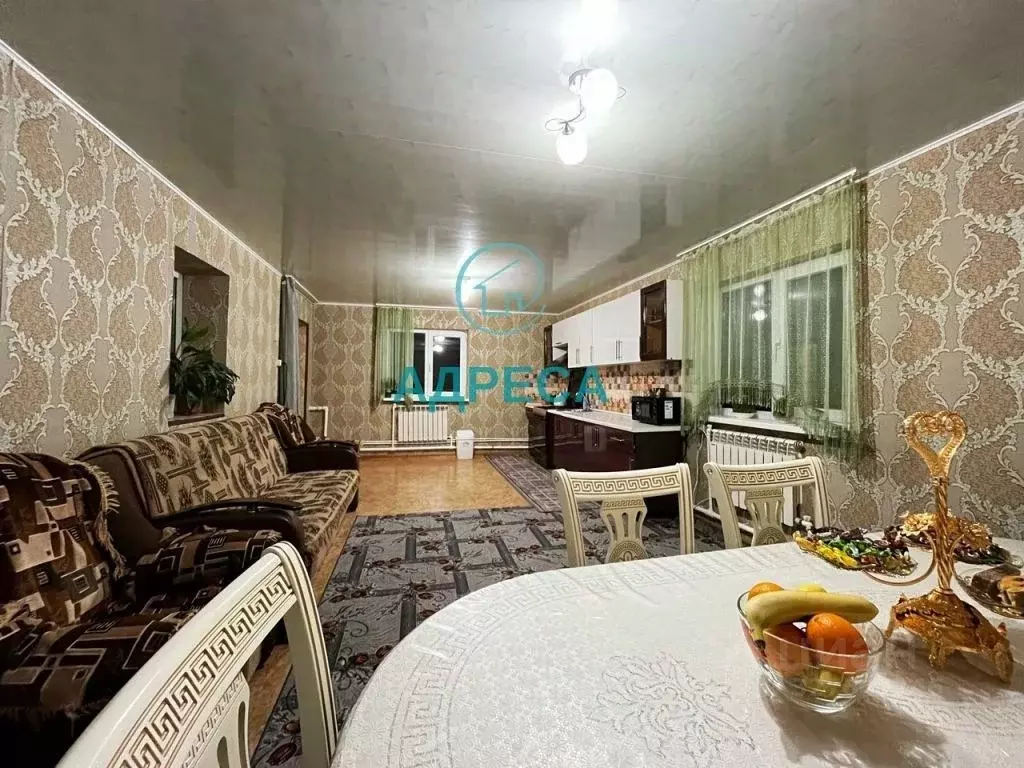 Дом в Белгородская область, Новооскольский муниципальный округ, с. ... - Фото 1