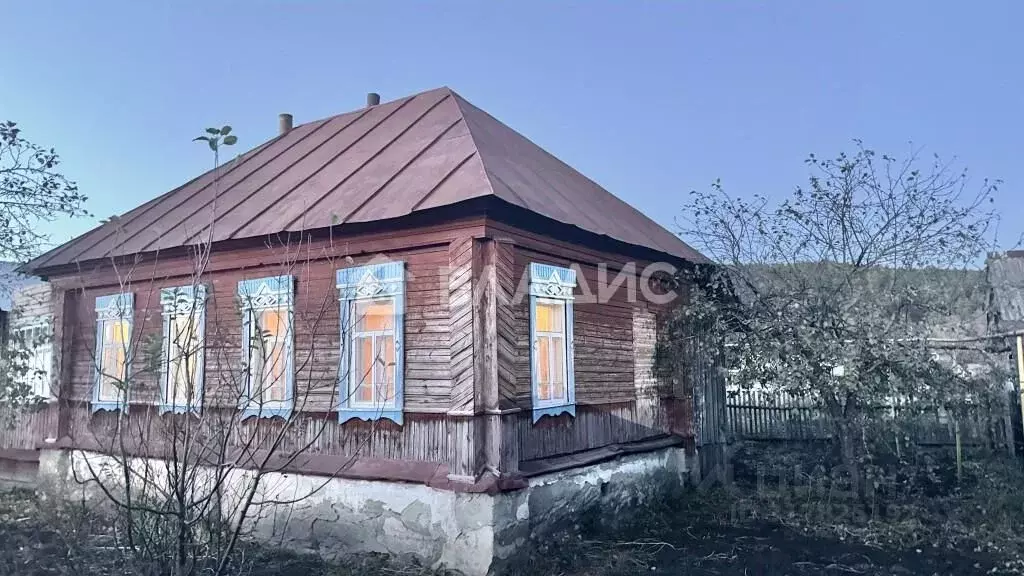 Дом в Пензенская область, Никольск ул. Фурманова, 16 (35 м) - Фото 0