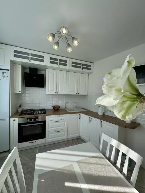 1-к кв. Калининградская область, Калининград Ясная ул., 9 (44.0 м) - Фото 1