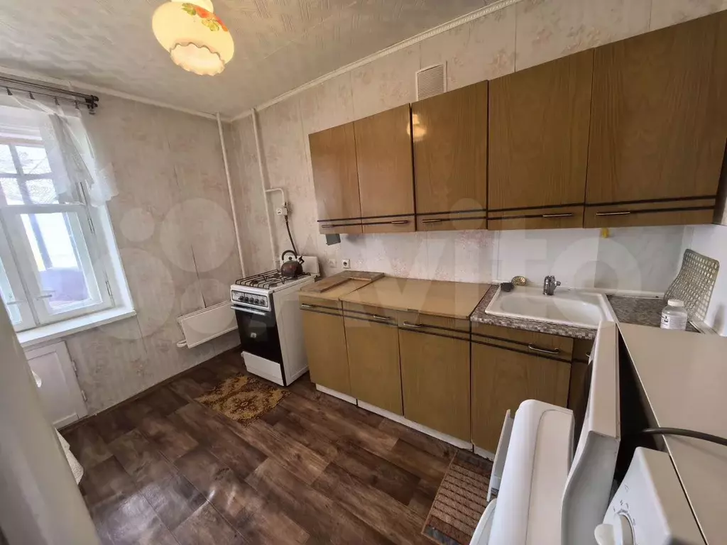 1-к. квартира, 40 м, 3/10 эт. - Фото 0