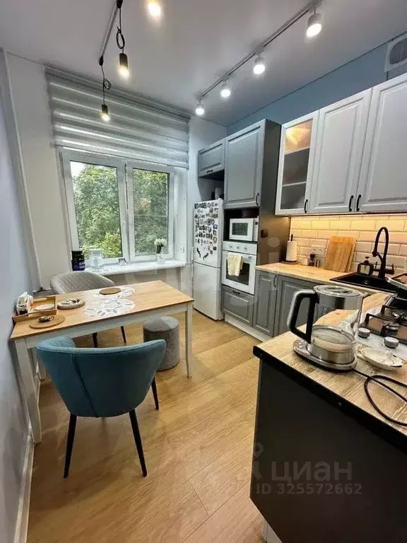 2-к кв. Санкт-Петербург наб. Черной речки, 10 (56.0 м) - Фото 1