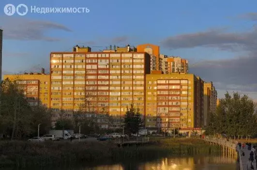 3-комнатная квартира: Тюмень, улица Газовиков, 33 (92.3 м) - Фото 2