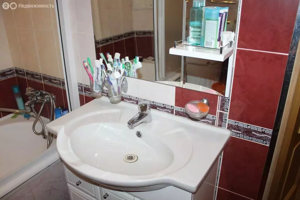 3-комнатная квартира: Вологда, улица Некрасова, 34 (96 м) - Фото 0