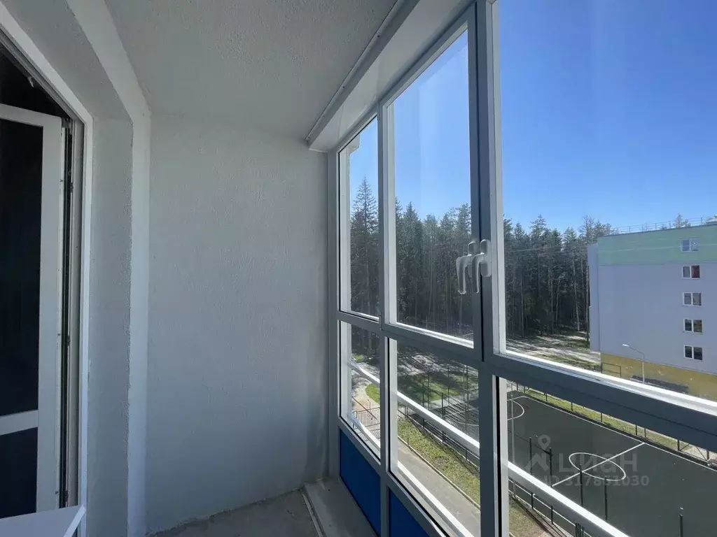 2-к кв. Санкт-Петербург, Санкт-Петербург, Зеленогорск ул. Строителей, ... - Фото 0