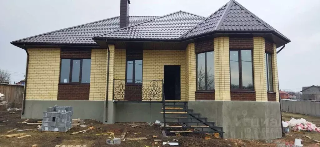 Дом в Белгородская область, Белгородский район, пос. Майский пер. ... - Фото 0