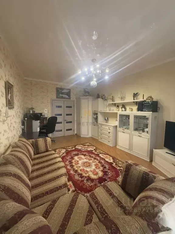 3-к кв. Белгородская область, Белгород ул. Щорса, 56а (80.7 м) - Фото 1