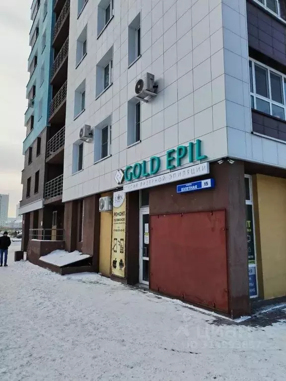 1-к кв. Омская область, Омск Взлетная ул., 15 (39.8 м) - Фото 1
