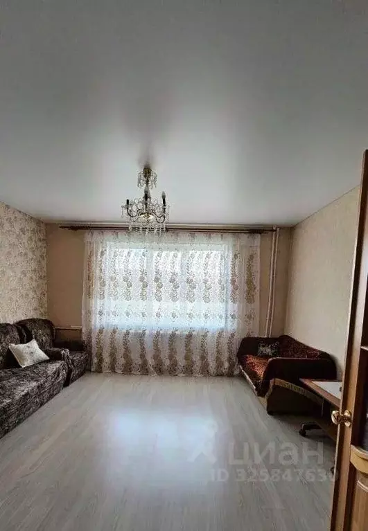 3-к кв. Омская область, Омск ул. Алексея Полторацкого, 52 (71.5 м) - Фото 2