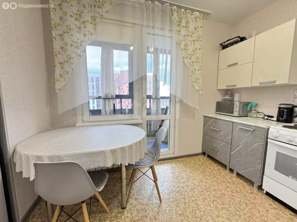 1-комнатная квартира: Казань, проспект Ильгама Шакирова, 11А (31 м) - Фото 1