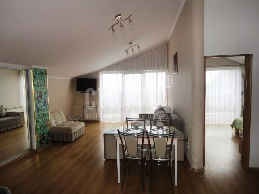 2-к кв. Крым, Ялта ул. Мошкарина, 10 (58.9 м) - Фото 1