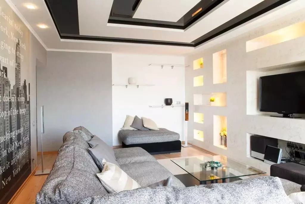 2-к кв. Тюменская область, Тюмень ул. Максима Горького, 68 (60.0 м) - Фото 2