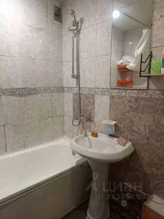 2-к кв. Иркутская область, Иркутск Байкальская ул., 338 (45.0 м) - Фото 2