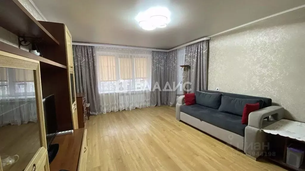 3-к кв. Белгородская область, Белгород ул. Плеханова, 10А (73.2 м) - Фото 1