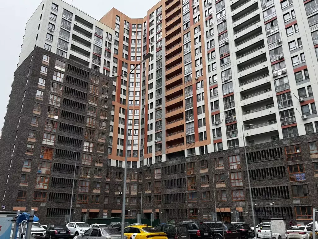 Студия Московская область, Балашиха ул. Романычева, 5 (27.8 м) - Фото 1