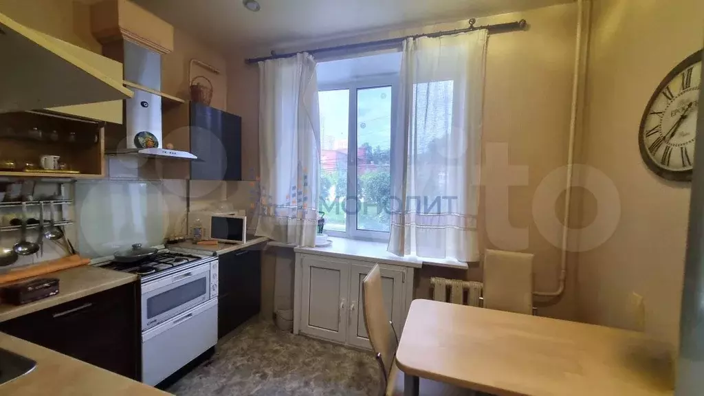 Комната 18,8 м в 3-к., 2/5 эт. - Фото 1