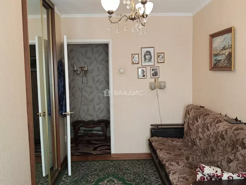 3-к кв. Бурятия, Улан-Удэ Дорожная ул., 1 (58.8 м) - Фото 2