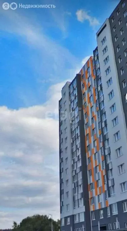 3-комнатная квартира: Калининград, улица Старшины Дадаева, 71 (92.2 м) - Фото 0