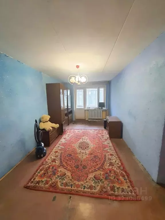 3-к кв. Калужская область, Малоярославецкий муниципальный округ, с. ... - Фото 1