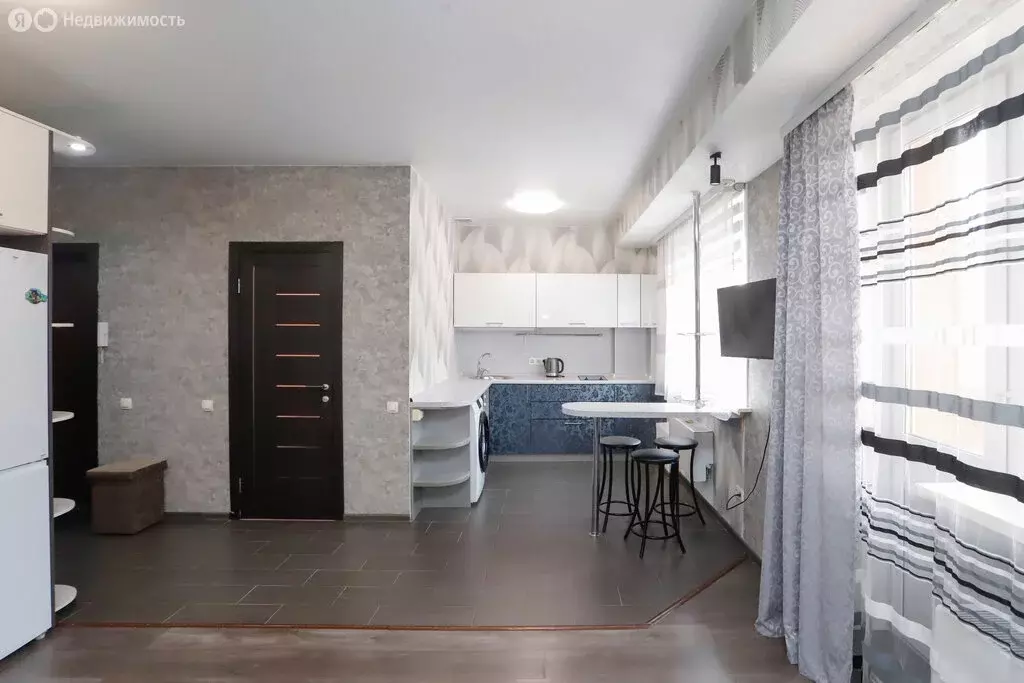 Квартира-студия: Иркутск, микрорайон Радужный, 73 (37.2 м) - Фото 1