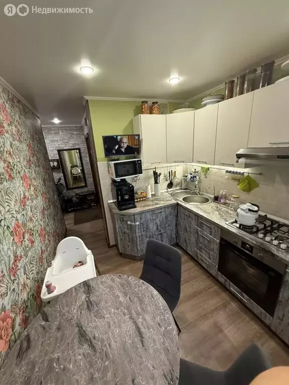 3-комнатная квартира: Оренбург, Просторная улица, 16 (65.2 м) - Фото 2