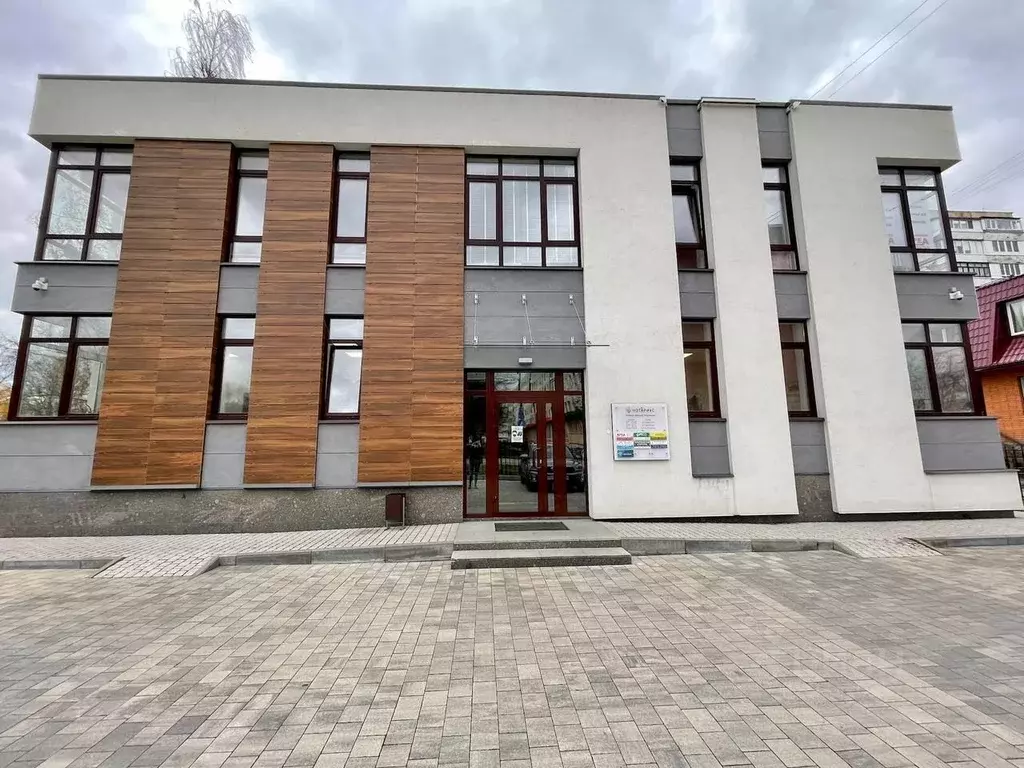 Офис в Ленинградская область, Кировск Набережная ул., 9В (35 м) - Фото 1