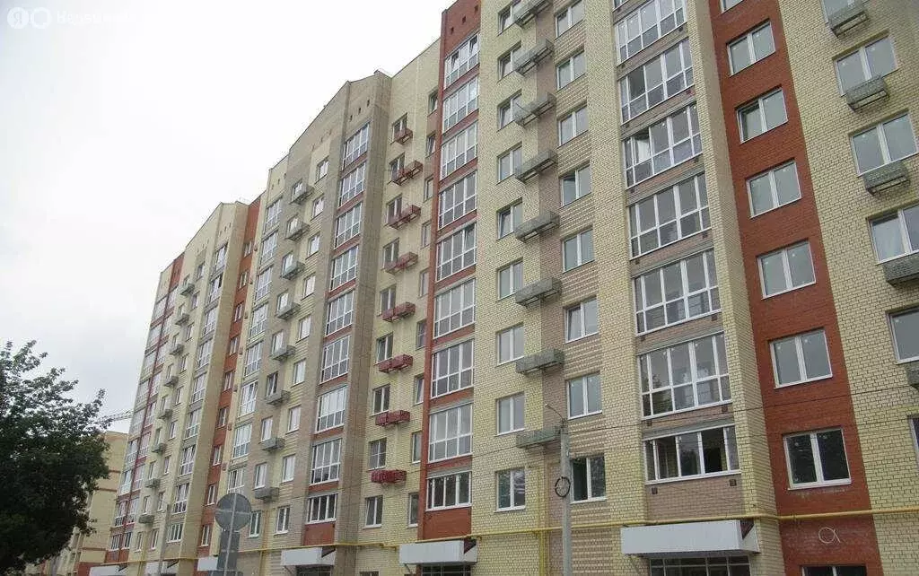 3-комнатная квартира: Йошкар-Ола, улица Зарубина, 12 (98.7 м) - Фото 2