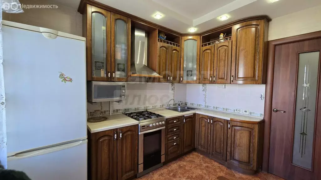 3-комнатная квартира: Оренбург, улица Терешковой, 251/1 (66 м) - Фото 0