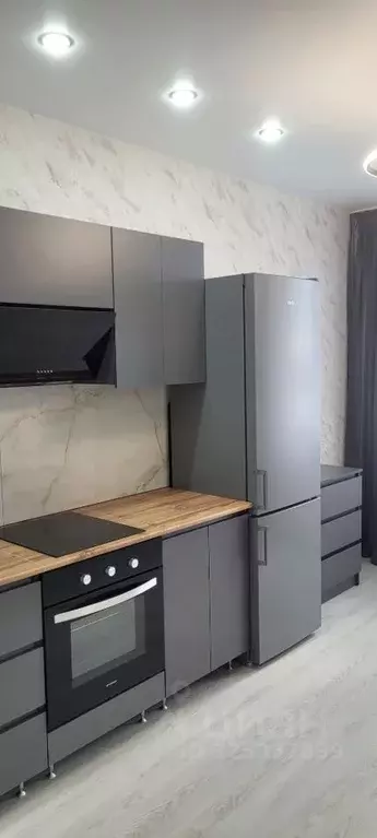 1-к кв. Волгоградская область, Волгоград ул. Гаря Хохолова, 4 (37.0 м) - Фото 2