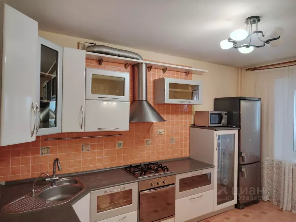 2-к кв. Воронежская область, Воронеж ул. Челюскинцев, 84А (71.0 м) - Фото 1