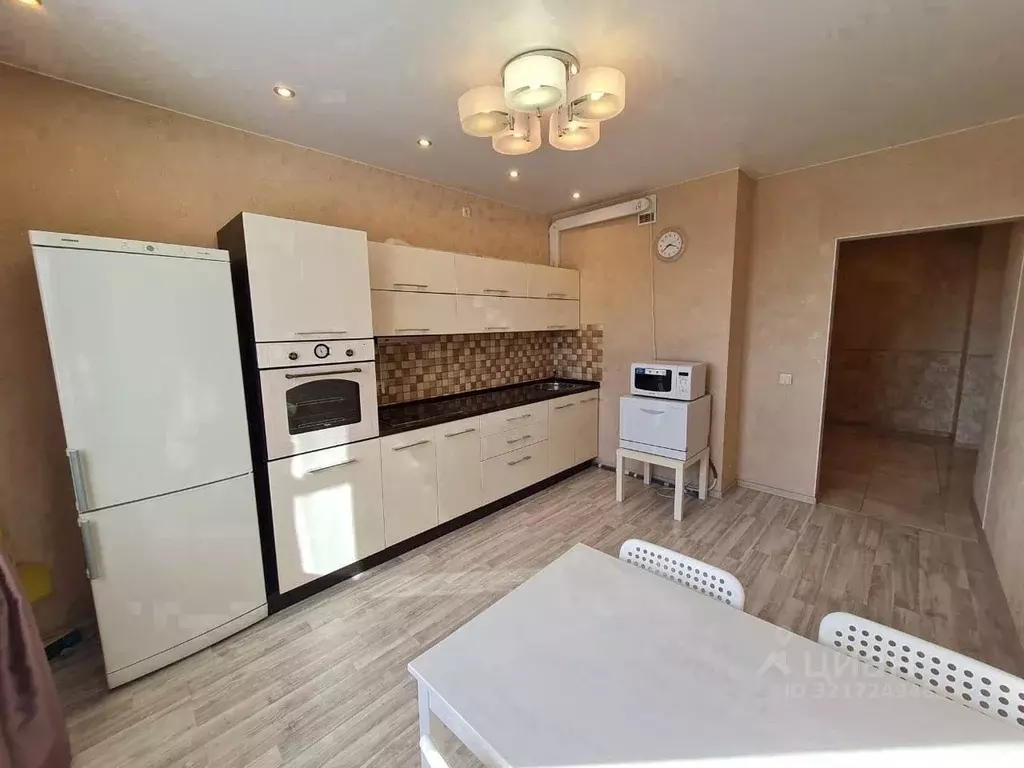 2-к кв. Новосибирская область, Новосибирск ул. Фрунзе, 228 (83.0 м) - Фото 1