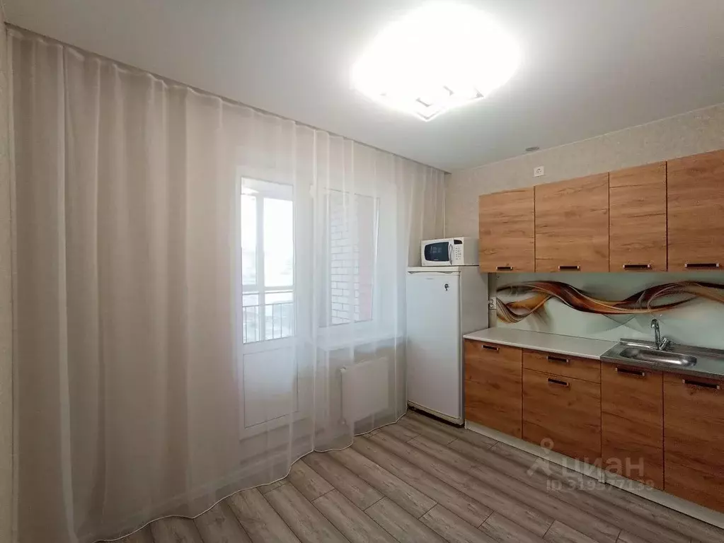 2-к кв. Чувашия, Чебоксары ул. А.В. Асламаса, 1к4 (55.3 м) - Фото 0