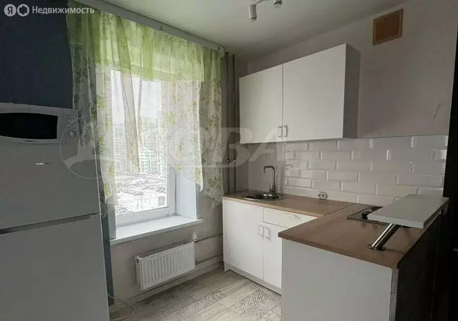 Квартира-студия: Тобольск, 15-й микрорайон, 42 (28 м) - Фото 2