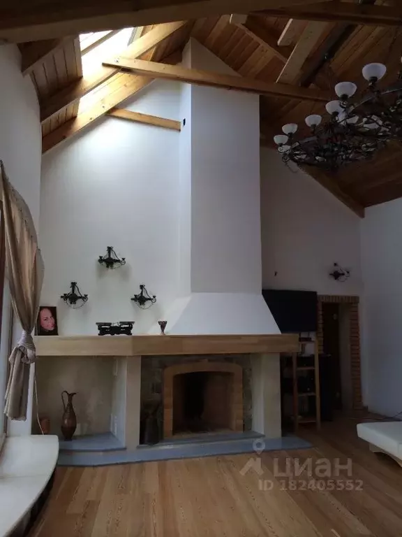 Коттедж в Санкт-Петербург, Санкт-Петербург, Петергоф ул. ... - Фото 2